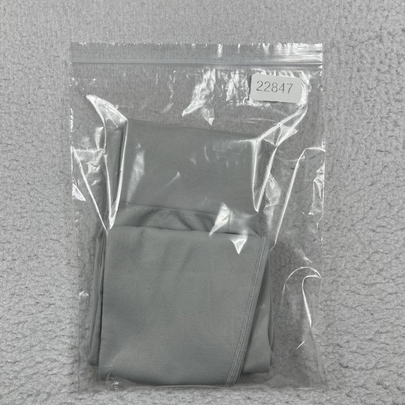 OQQ‎ Leggings Womens Small Gray Sculpt Seamless Scrunched Butt Yoga Gym Workout - Picture 9 of 9